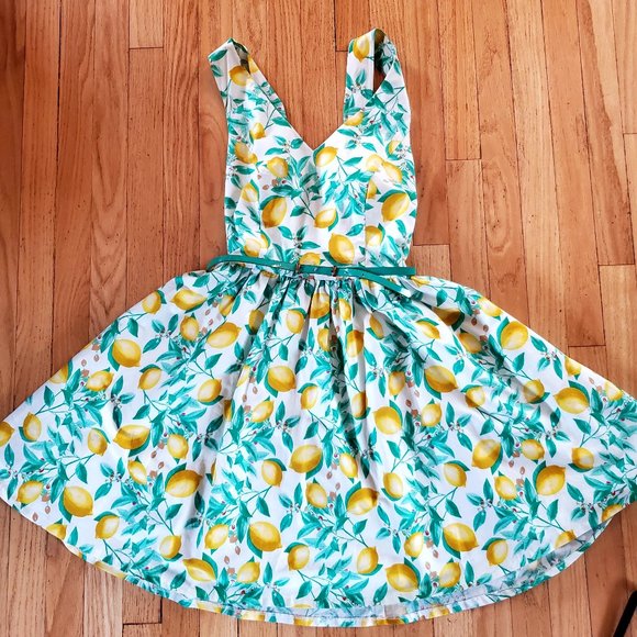 ELLE White Lemon Dress with Belt - Picture 4 of 9